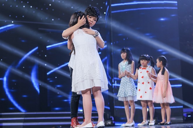 Giam khao Vietnam Idol Kids roi ghe tan thuong Ho Van Cuong-Hinh-14
